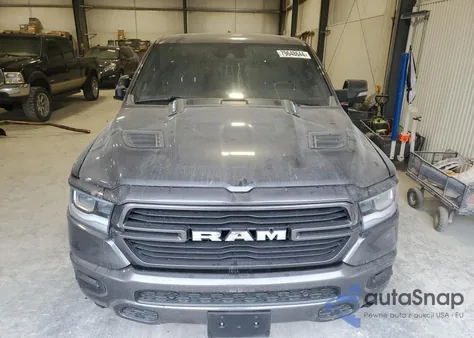 2022 Ram 1500 Laramie из США, поврежденный, VIN 1C6SRFJT5NN332740